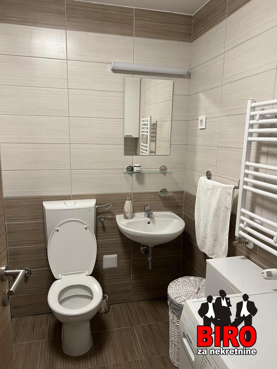 lokal - NOVI SAD - NOVO NASELJE - 9102104