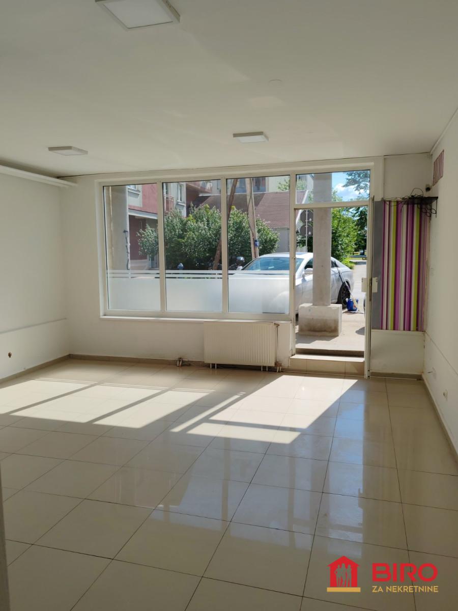 lokal - NOVI SAD - DETELINARA - 9102547