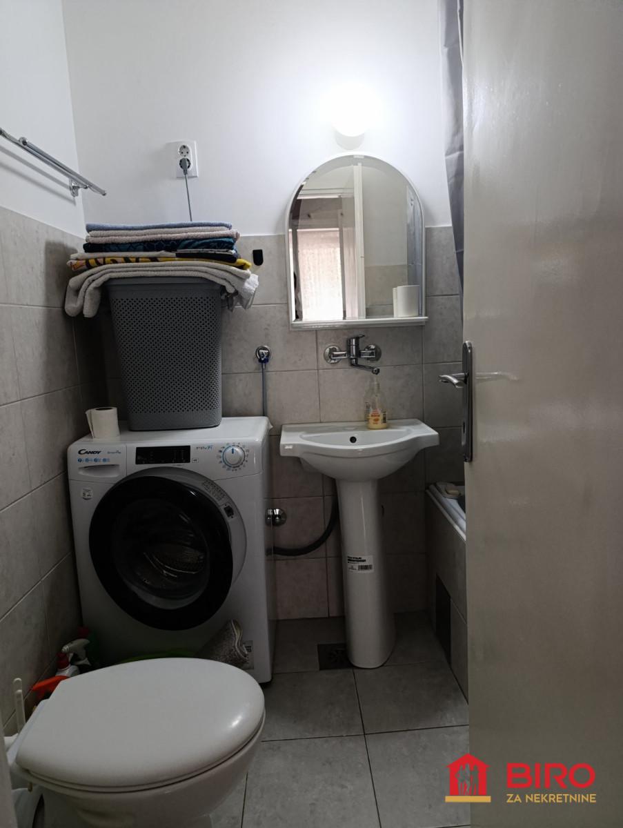 lokal - NOVI SAD - GRBAVICA - 9102555