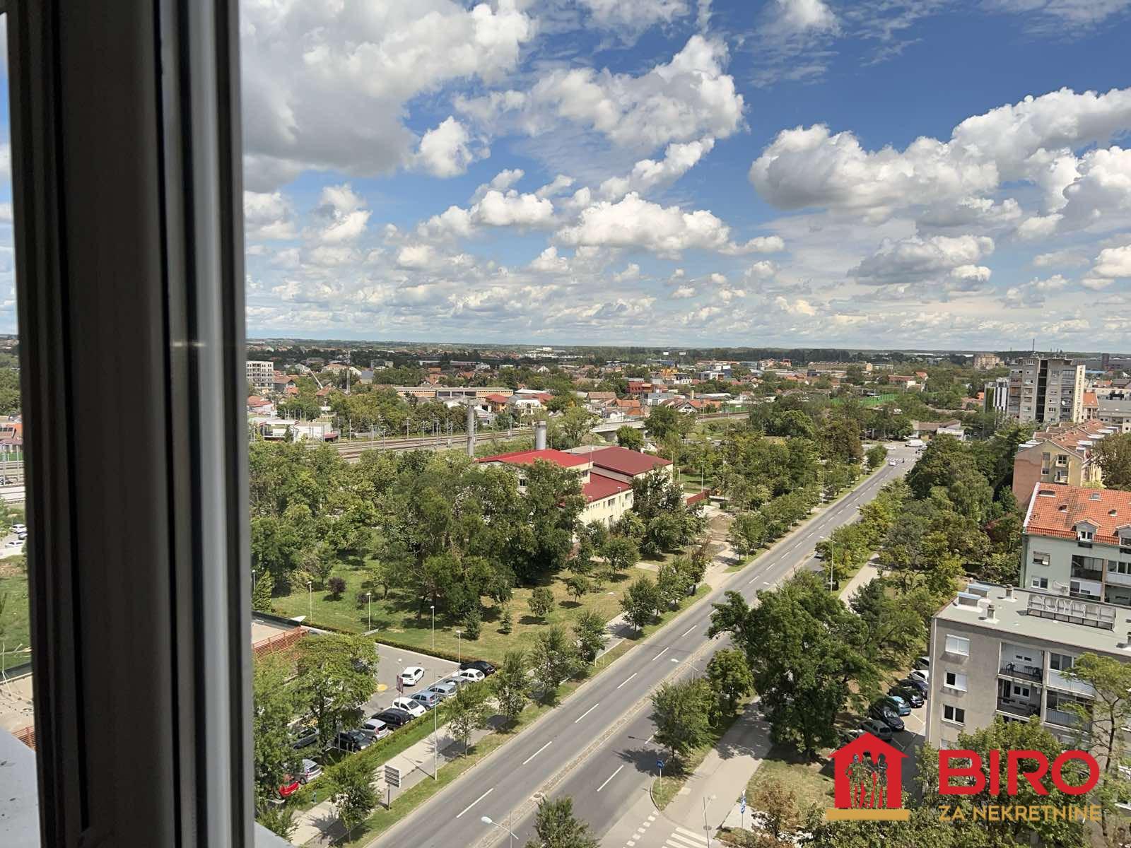 lokal - NOVI SAD - BULEVAR - 9102591