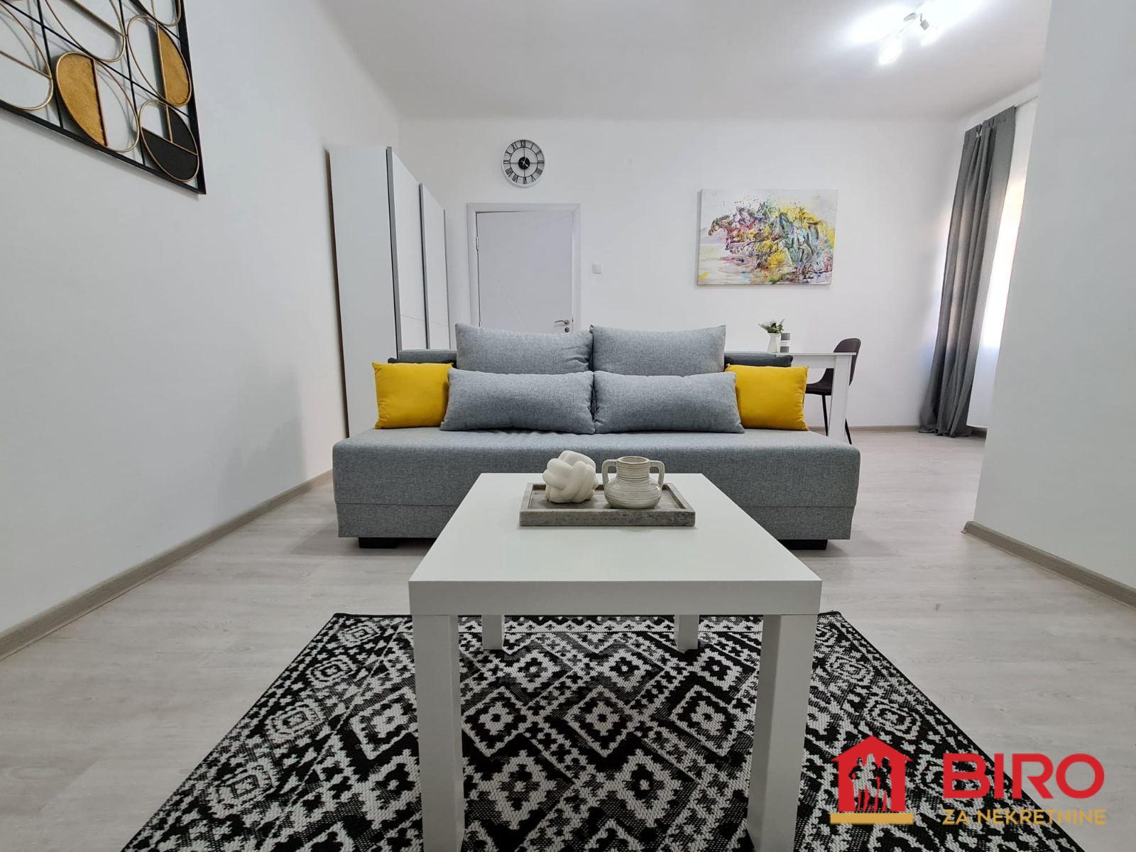 lokal - NOVI SAD - SPENS - 9102620