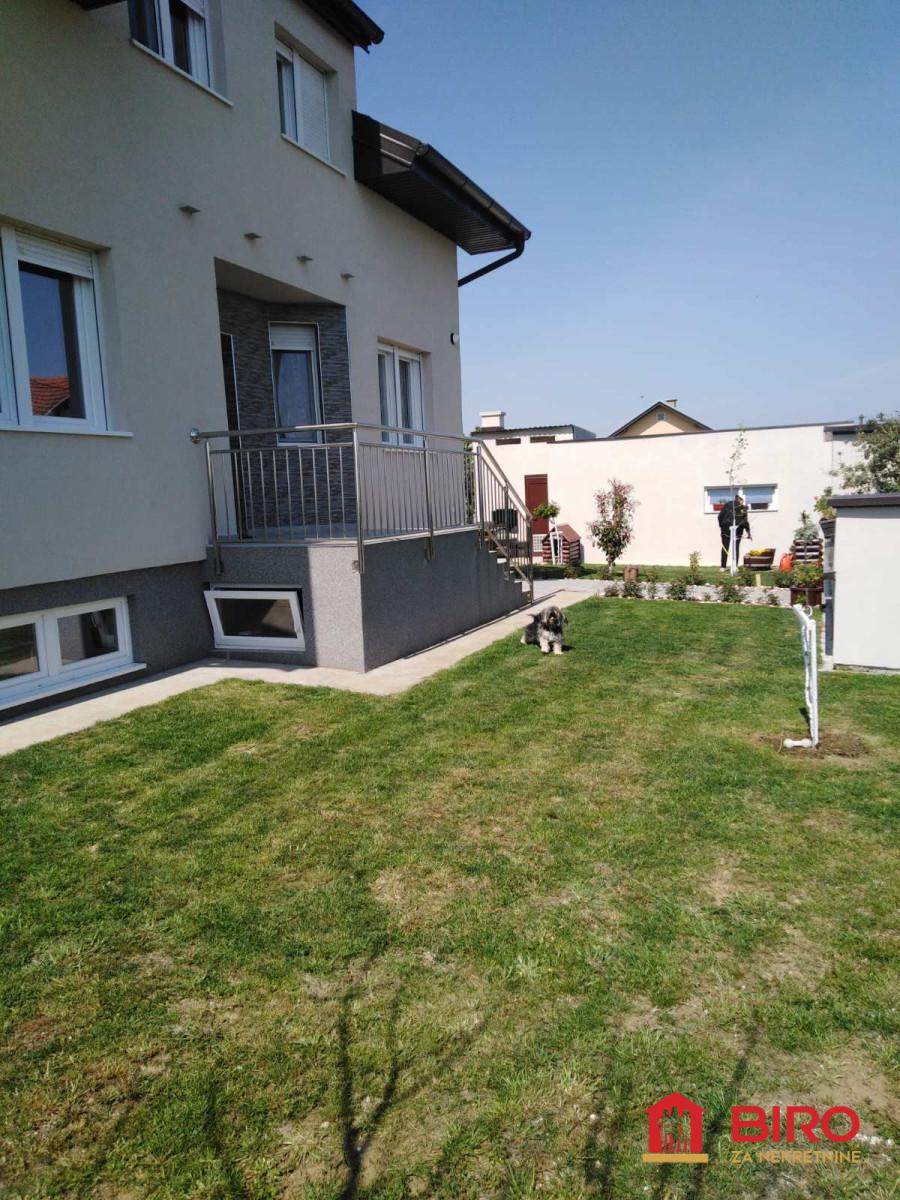 kuća - NOVI SAD - PETROVARADIN - 3000838
