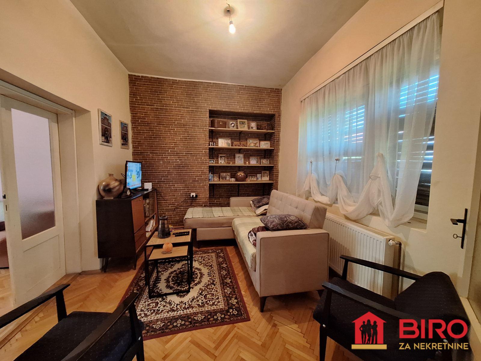 kuća - ČEREVIĆ - CENTAR - 3000884