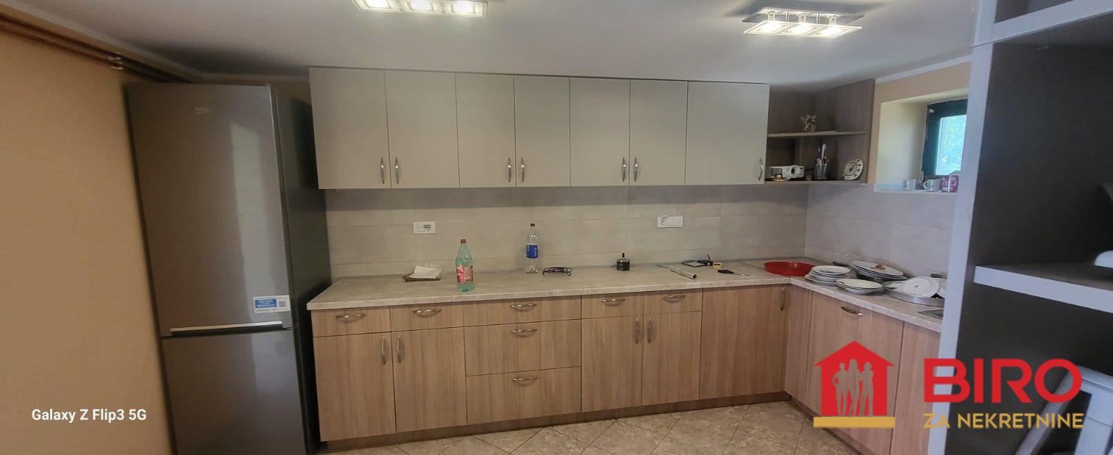 kuća - KISAČ - CENTAR - 3000886