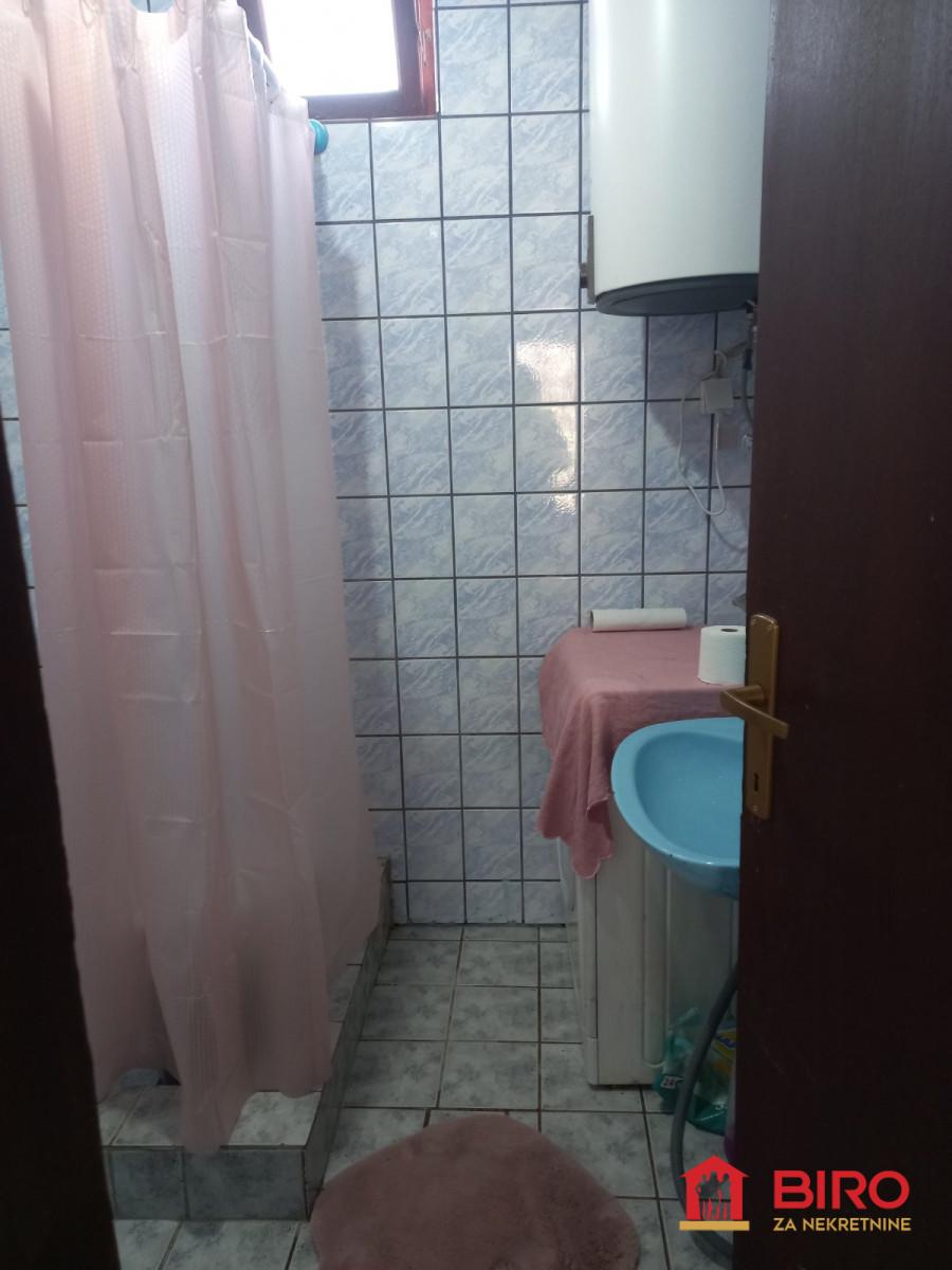 kuća - KISAČ - CENTAR - 3000913