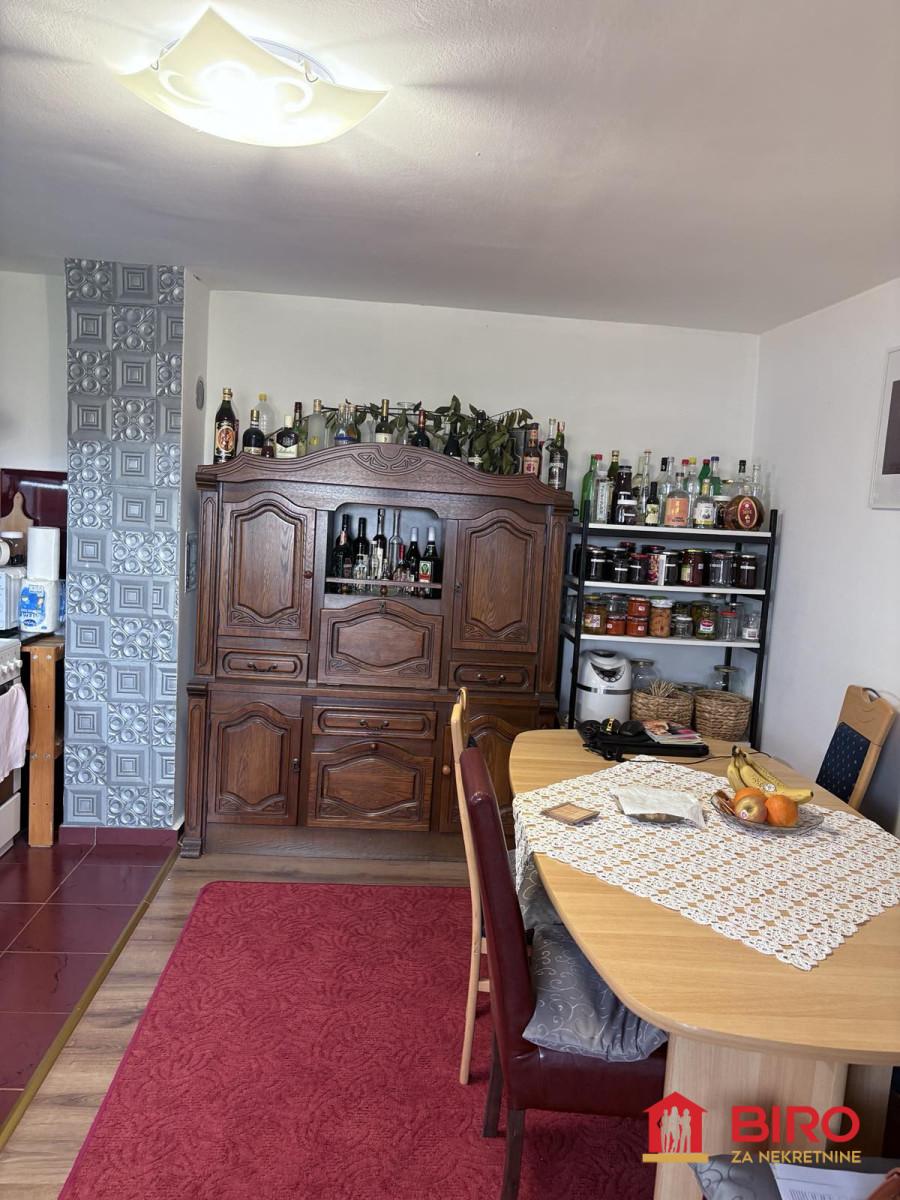 stan NOVI SAD - TELEP - 1008036