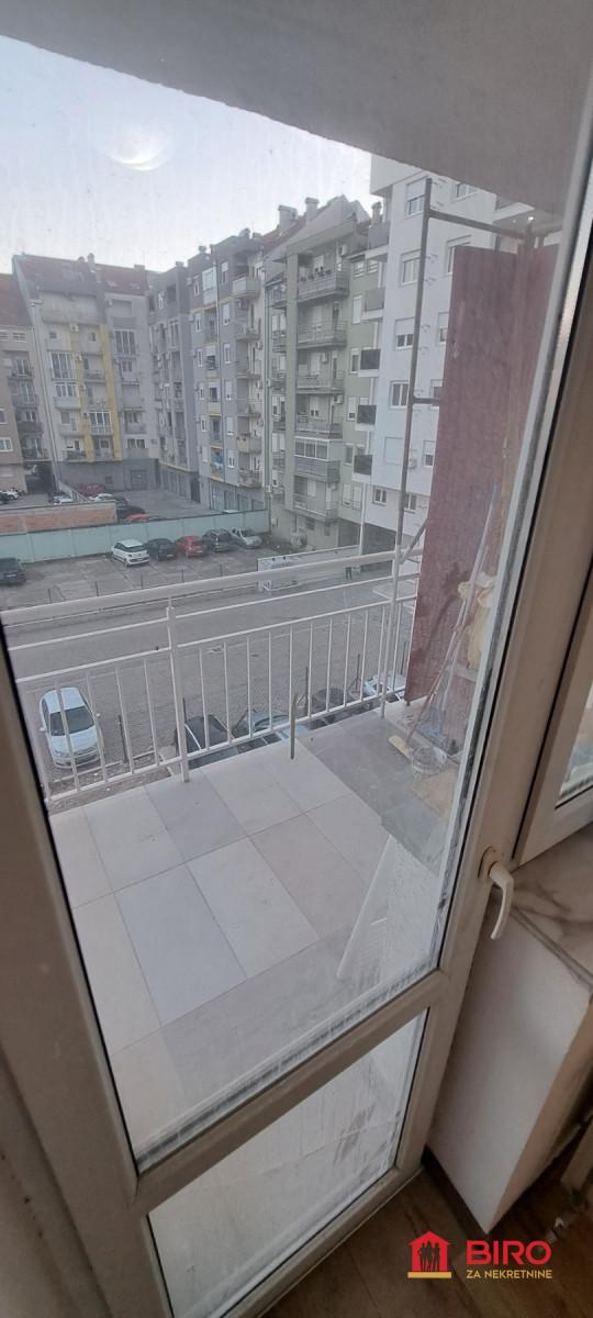 stan NOVI SAD - NOVA DETELINARA - 1008079