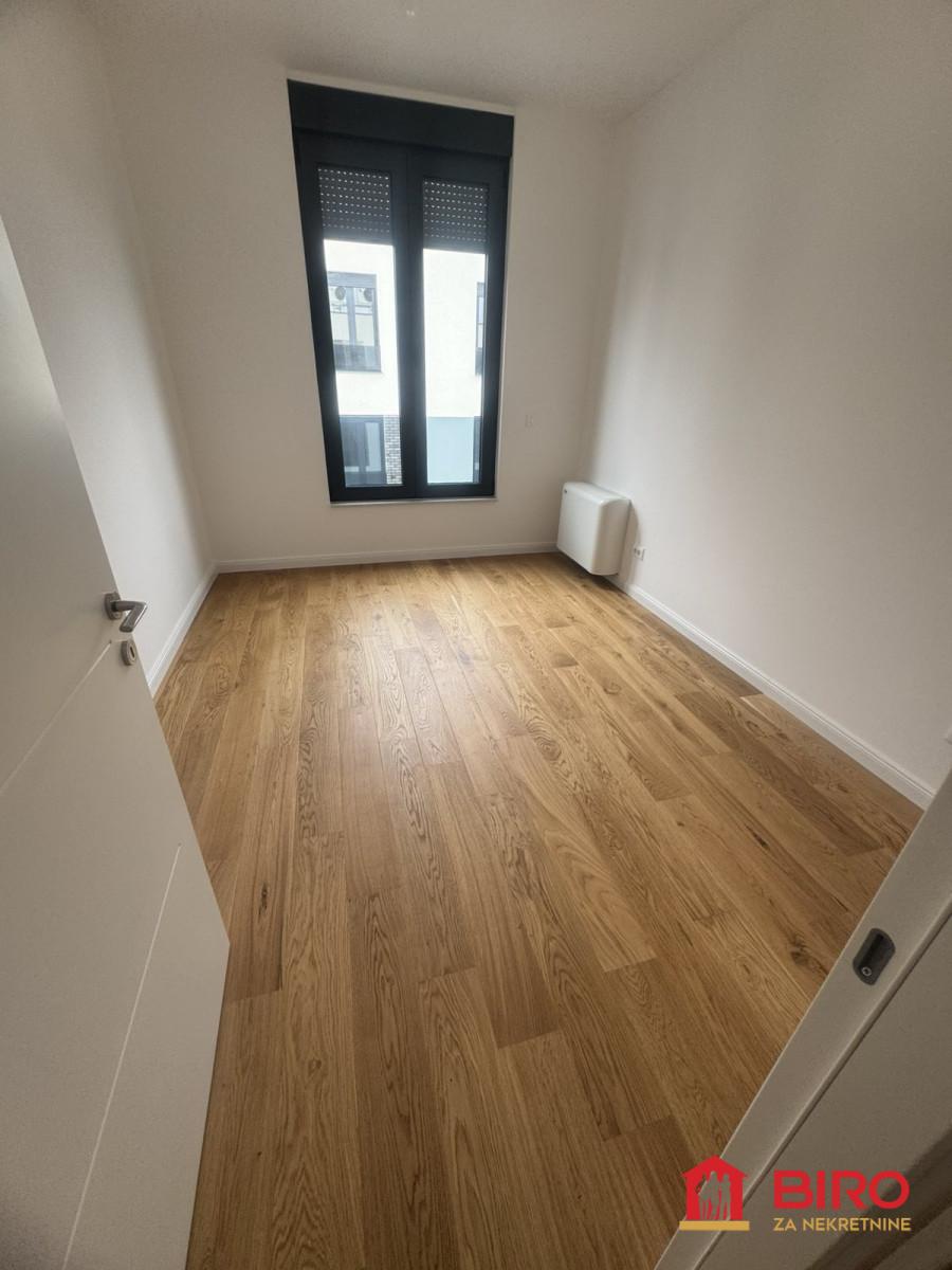 stan BEOGRAD - ZEMUN - 1010374