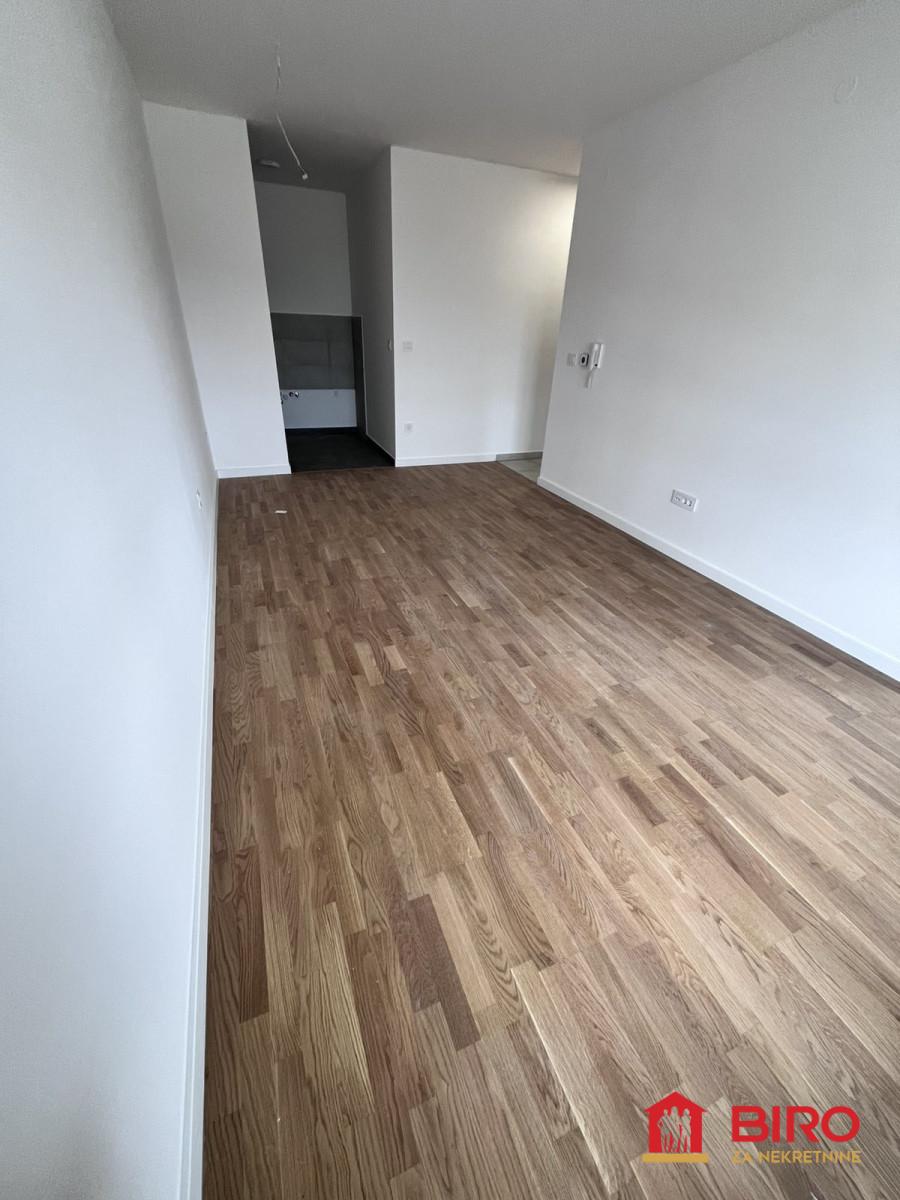 stan NOVI SAD - NOVO NASELJE - 1011596