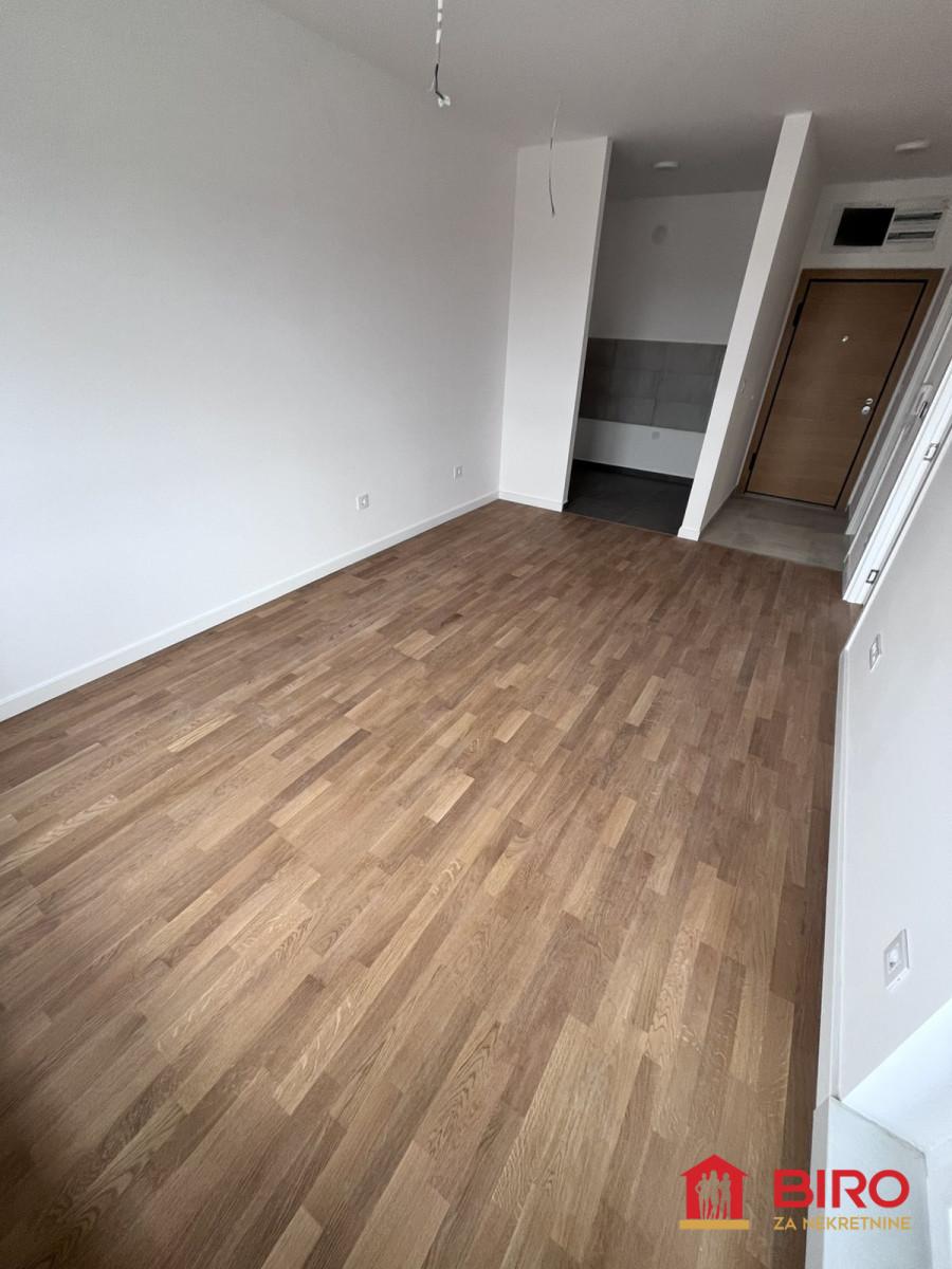 stan NOVI SAD - NOVO NASELJE - 1011597