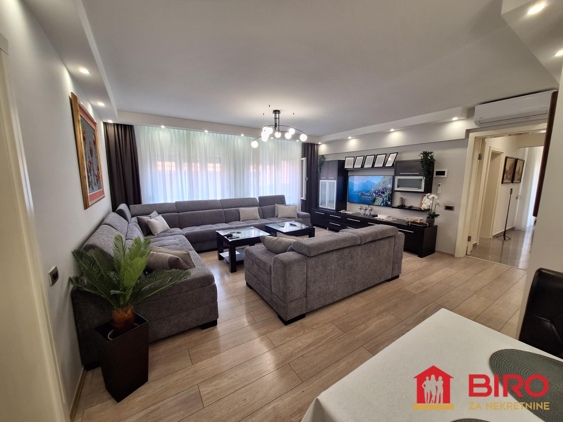 stan NOVI SAD - CENTAR - 1011787