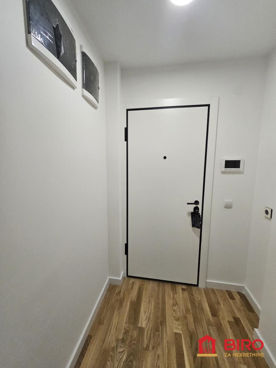 stan NOVI SAD - CENTAR - 1012024