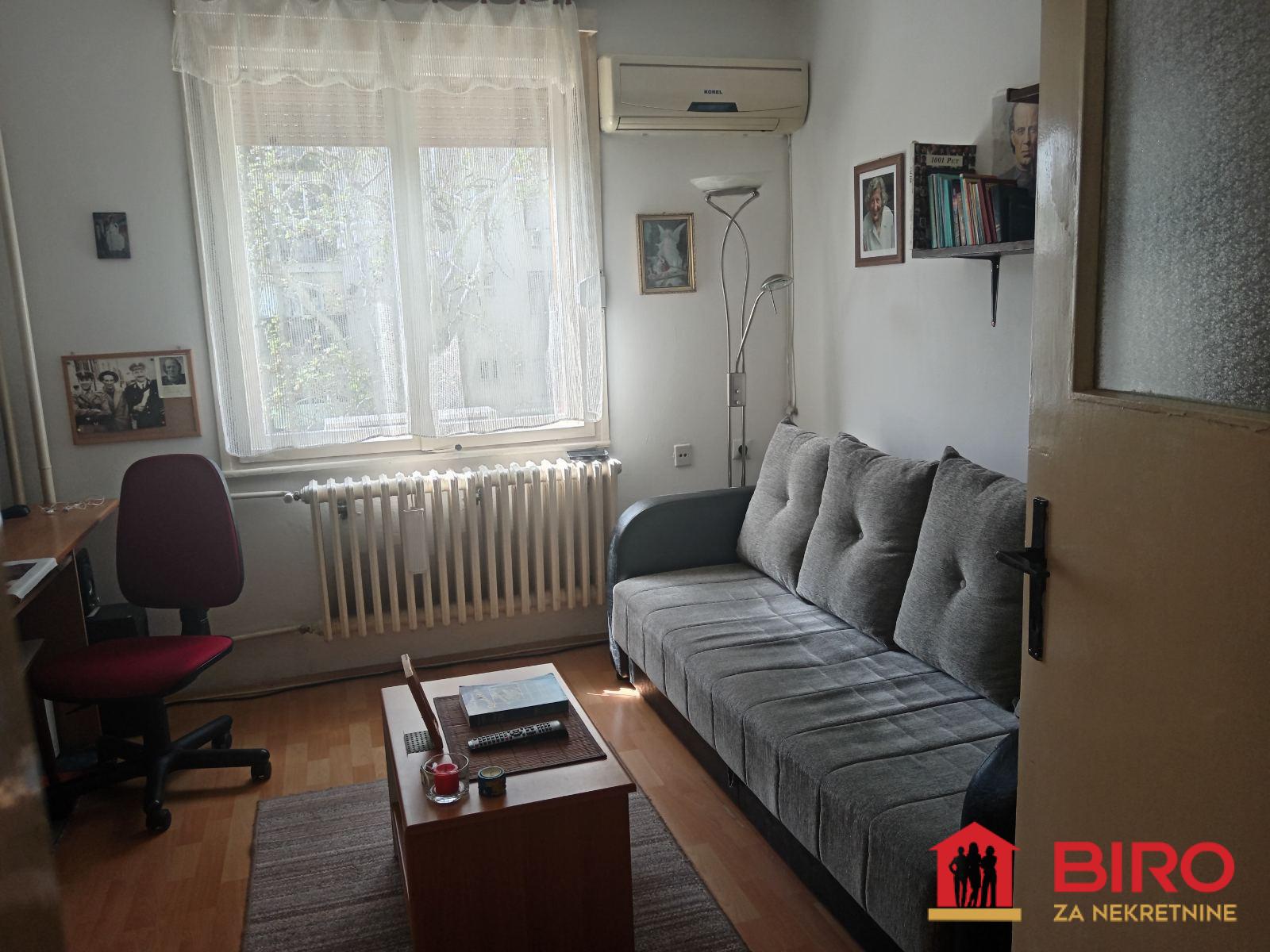 stan NOVI SAD - SAJAM - 1012132