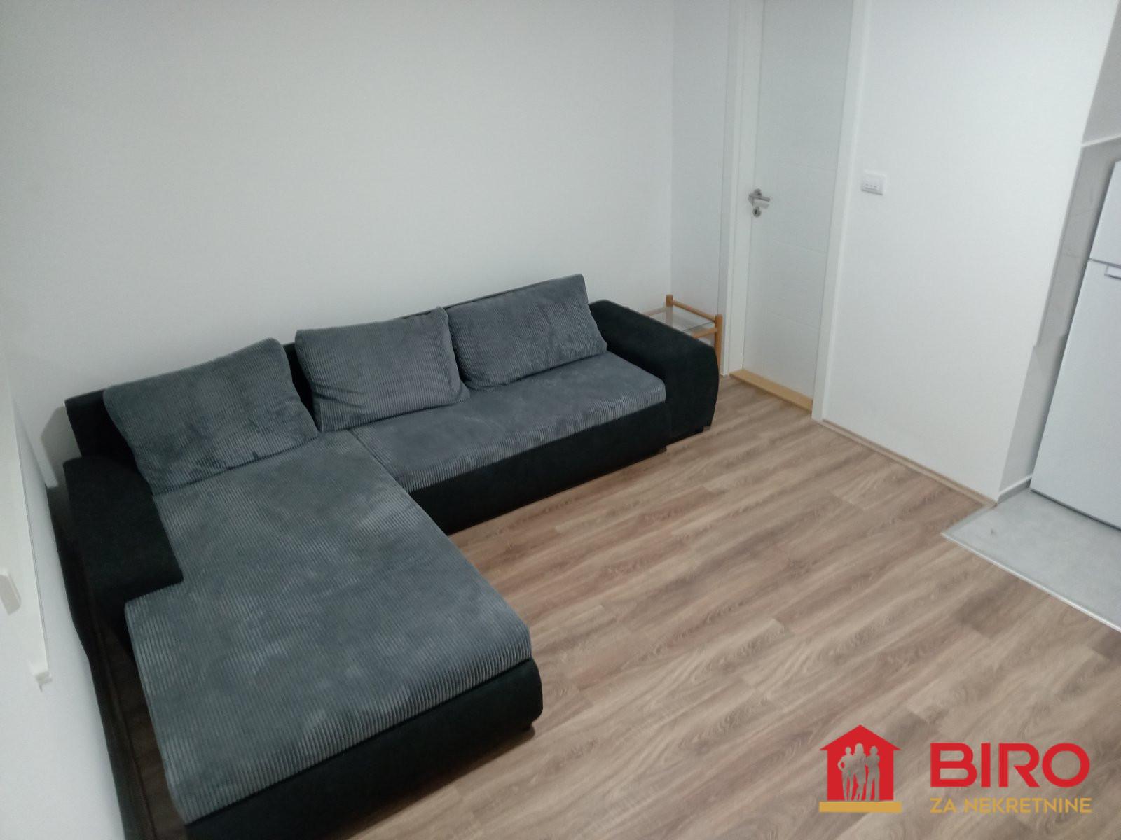 stan NOVI SAD - ADICE - 1012149