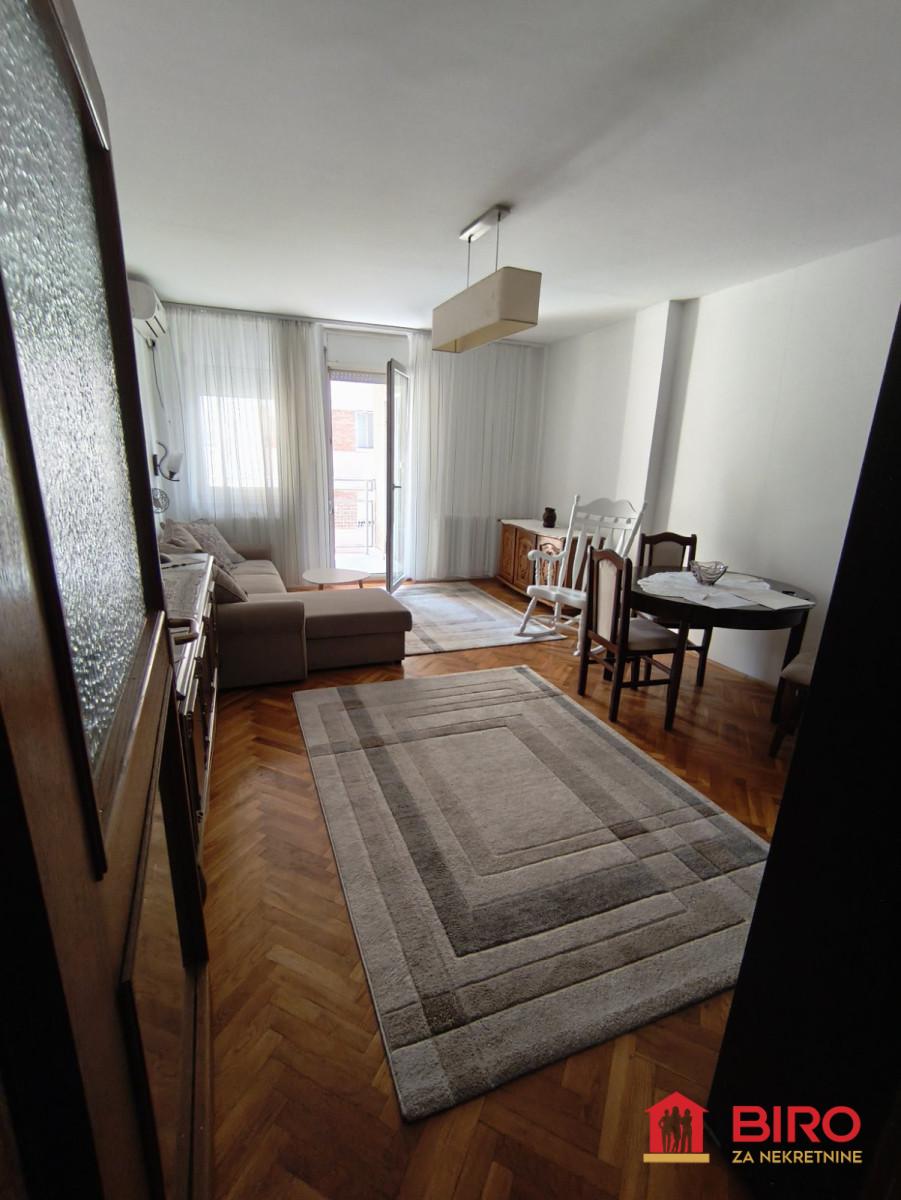 stan NOVI SAD - DETELINARA - 1012161