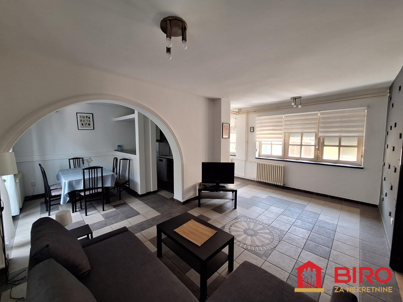 stan NOVI SAD - CENTAR - 1012431