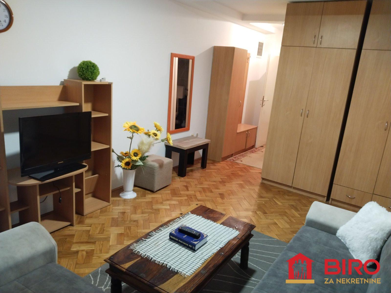stan NOVI SAD - NOVA DETELINARA - 1012503